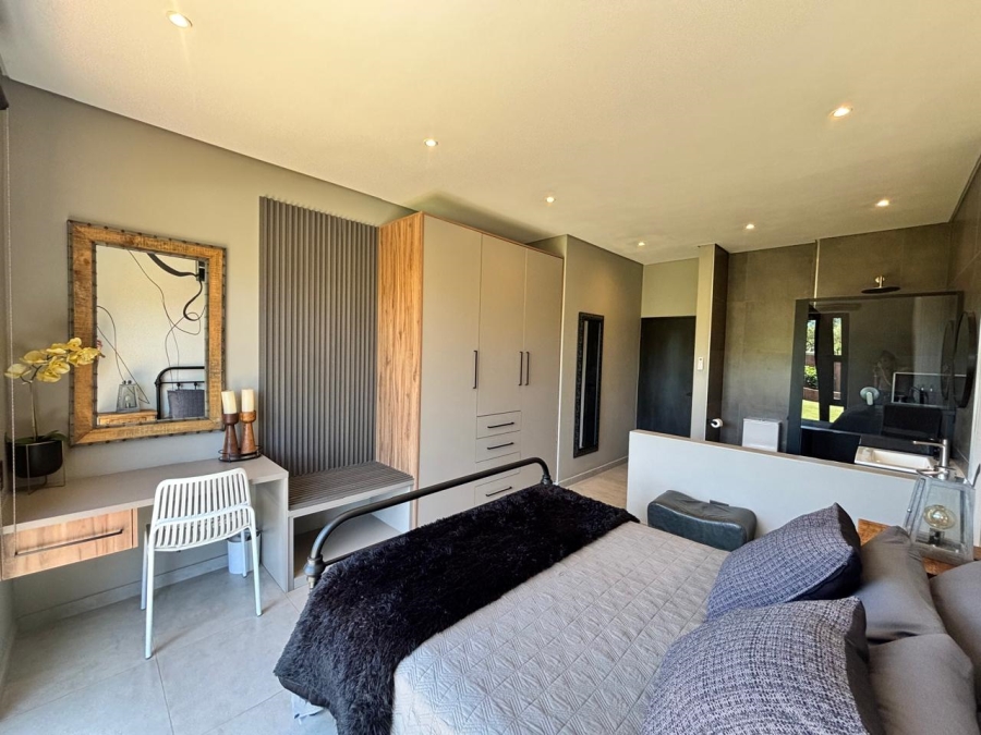 3 Bedroom Property for Sale in Van Der Hoff Park North West